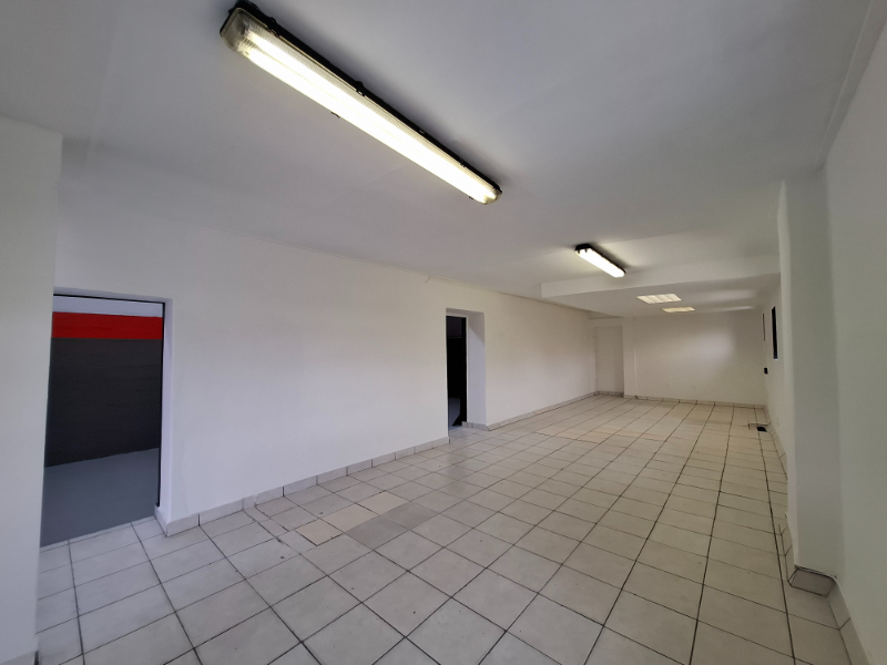 To Let commercial Property for Rent in Maitland Western Cape